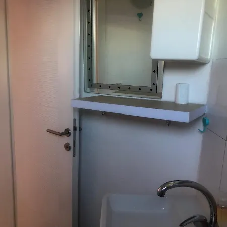 U Villi Bb2 Gornji Zalik Bb Guest house *